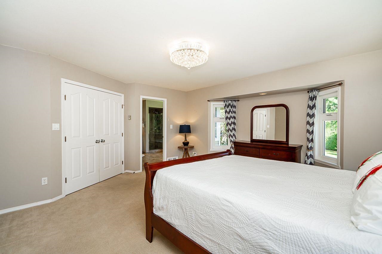 2030 131B Street, Surrey 16