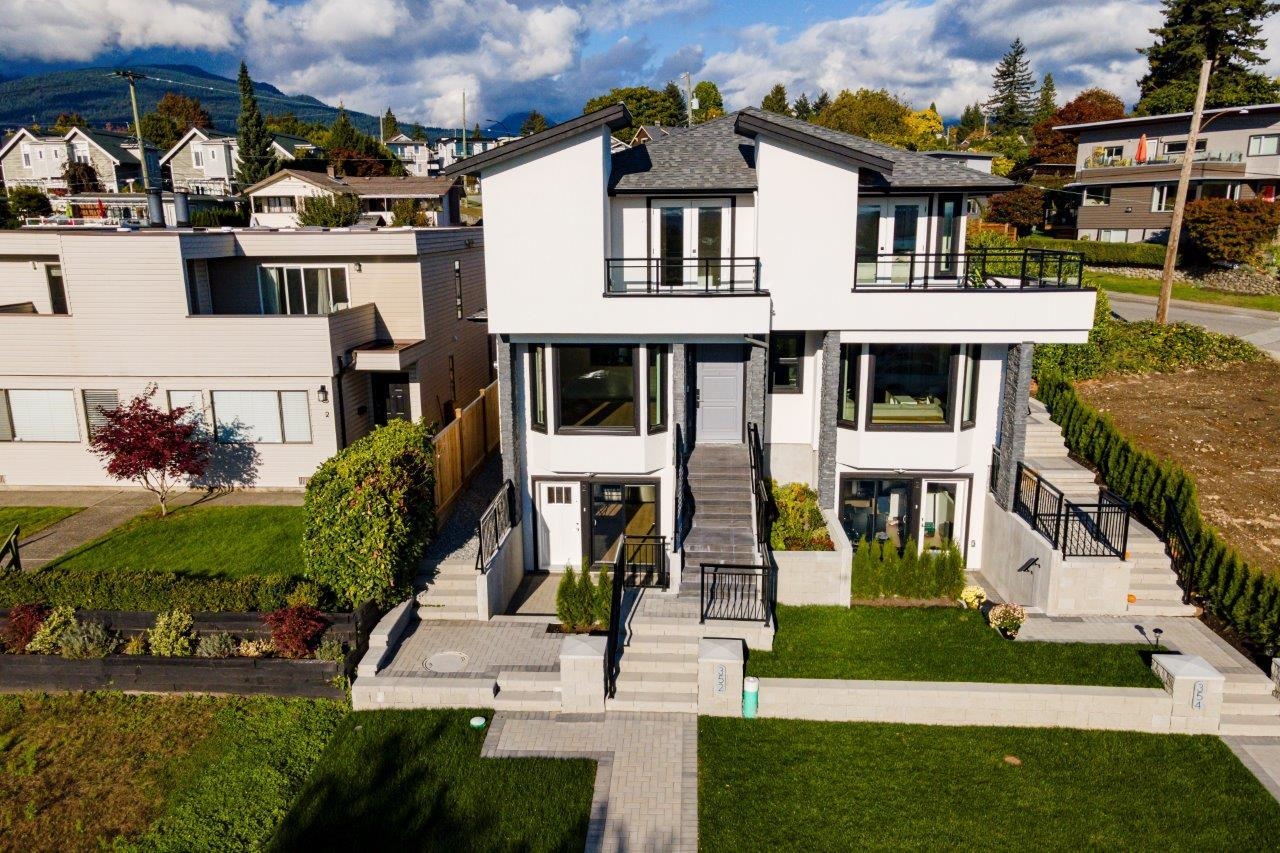 352 E 6th Street, North Vancouver 2