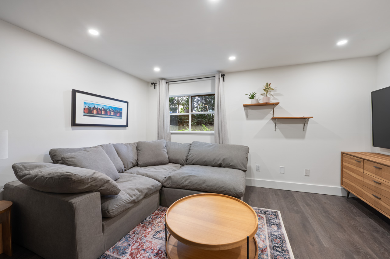5-249 E 4TH STREET, NORTH VANCOUVER 25
