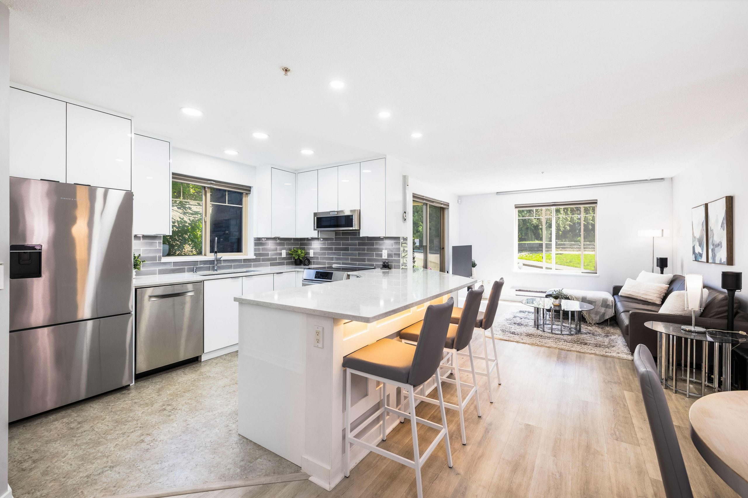 1112-248 SHERBROOKE STREET, NEW WESTMINSTER 4
